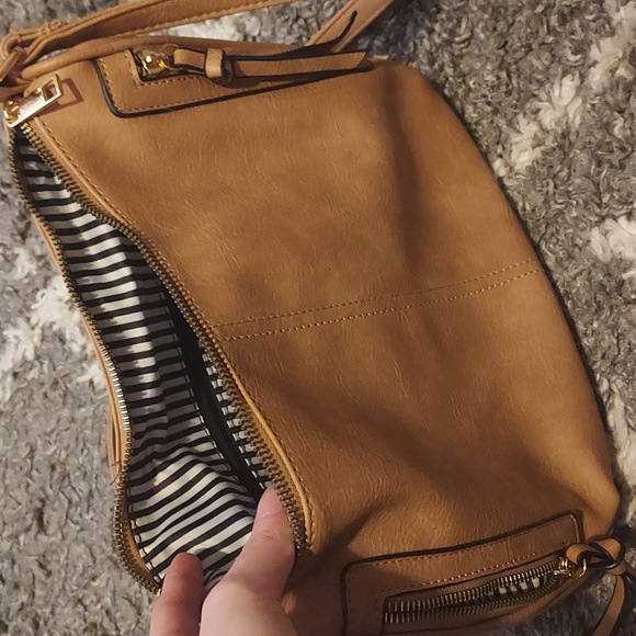 Purse - Picture 9 of 9